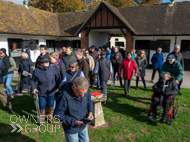 NH051025-6 - Nicky Henderson Stable Visit